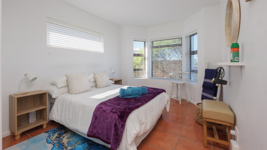 4 Bedroom Property for Sale in Oceanview Heights Western Cape